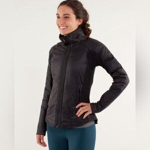 Lululemon Run Bundle Up Full Zip Puffer Define Jacket in Black Insulated 4 / 6